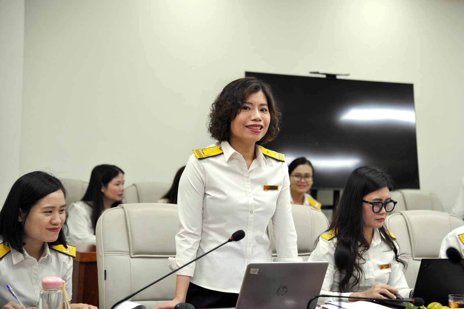 Phó Vụ trưởng Vụ TTHT Lê Thị Thủy khẳng định Tổng cục Thuế đã sẵn sàng trả lời tất cả các vướng mắc của NNT.