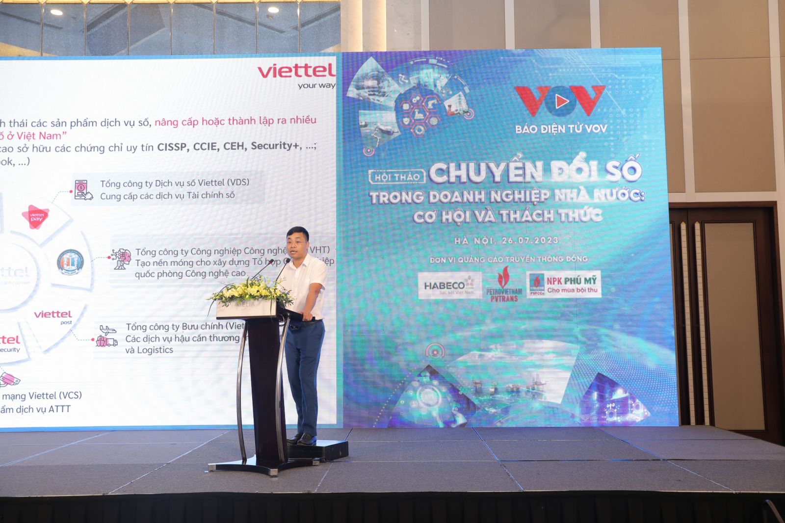 Ông Nguyễn Chí Thanh, Phó Tổng Giám đốc Tổng Công ty Giải pháp doanh nghiệp Viettel
