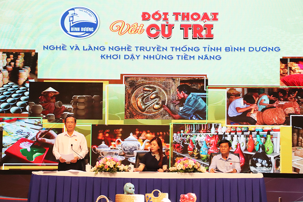 Ông Nguyễn Văn Dành – Phó Chủ tịch UBND tỉnh phát biểu tại Chương trình