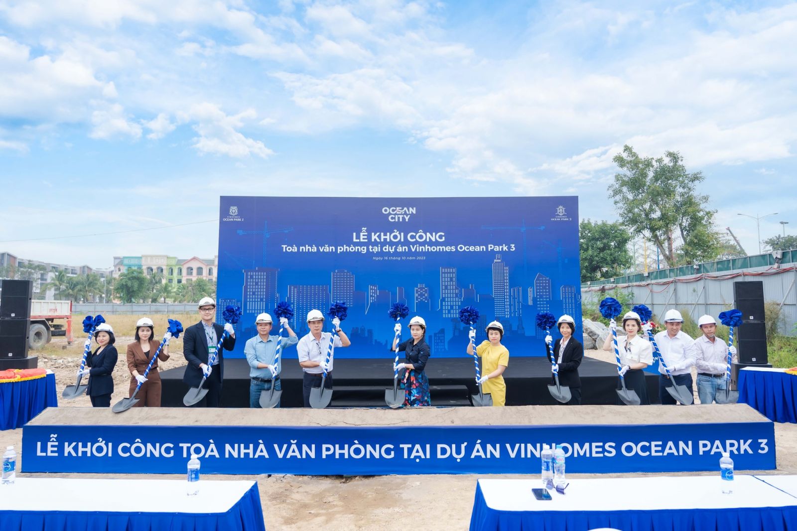Vinhomes chính thức khởi công xây dựng toà tháp văn phòng tại Ocean City, Thành phố điểm đến mới phía Đông Hà Nội.