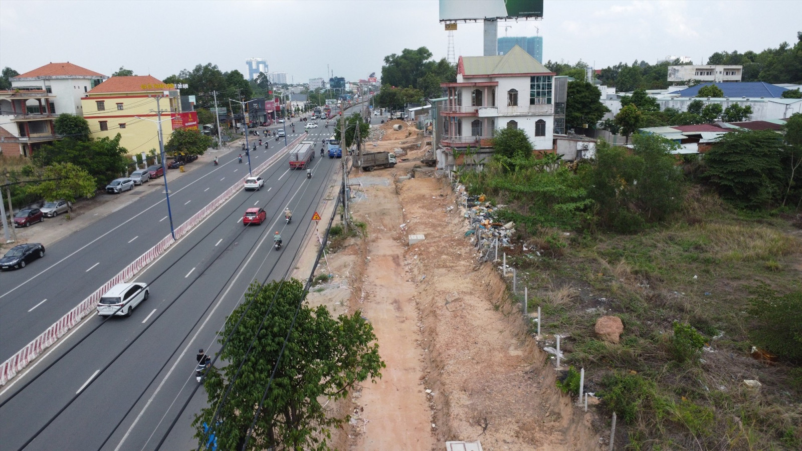 TP.Thuận An nỗ lực đền bù, giải phóng mặt bằng Quốc lộ 13 để thi công bảo đảm tiến độ