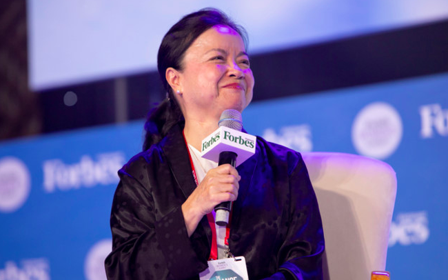 Bà Thanh chia sẻ tại Sự kiện Women's Summit năm 2019.