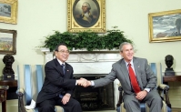 Nhìn lại chuyến thăm Mỹ của Cố Thủ tướng Phan Văn Khải