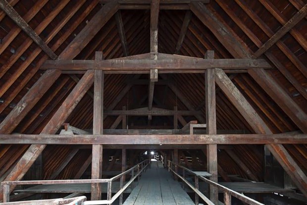 Khung mái bằng gỗ của Nhà thờ Đức bà Paris