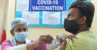 Ấn Độ vượt lên Trung Quốc trong cuộc chạy đua vắc xin COVID-19