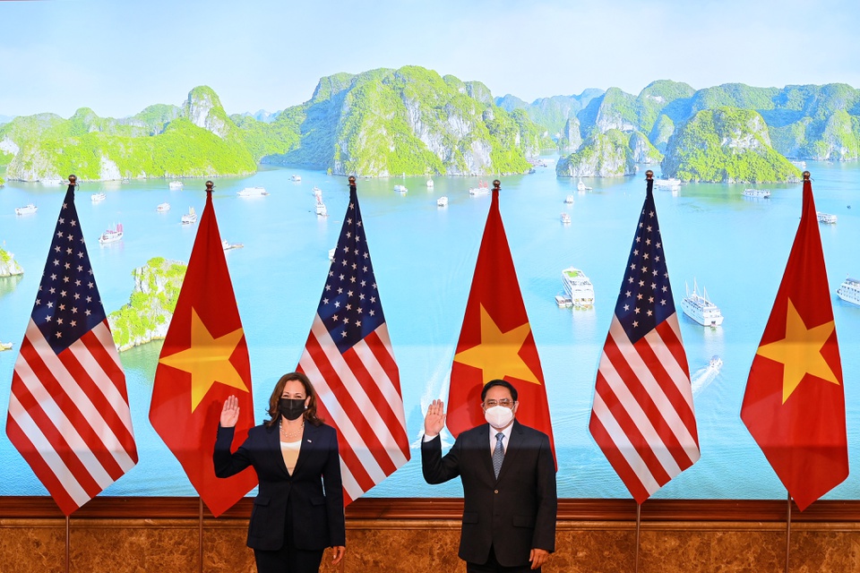 Phó Tổng thống Mỹ Kamala Harris và Thủ tướng Chính phủ Phạm Minh Chính