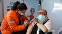 Israel đề xuất tiêm vaccine cho người khỏi COVID-19