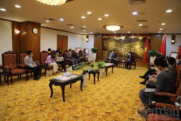Buổi làm việc giữa VCCI và Đại sứ quán Mỹ tại Việt Nam