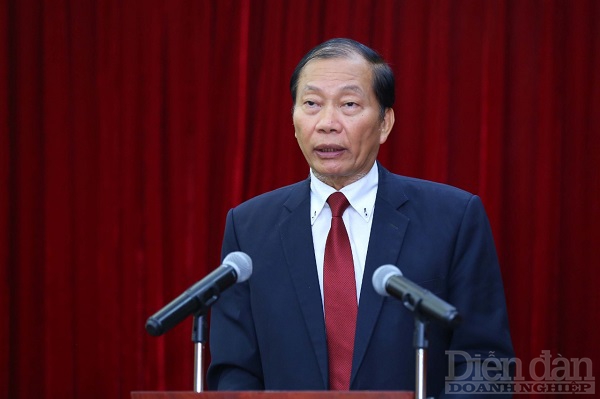 Phó Chủ tịch VCCI Hoàng Quang Phòng phát biểu tại Lễ ký kết Chương trình