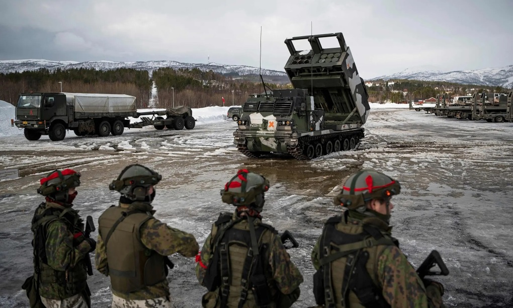 Lực lượng Phòng vệ Phần Lan tập trận quân sự chung ở Setermoen, phía bắc Na Uy. Ảnh; AFP