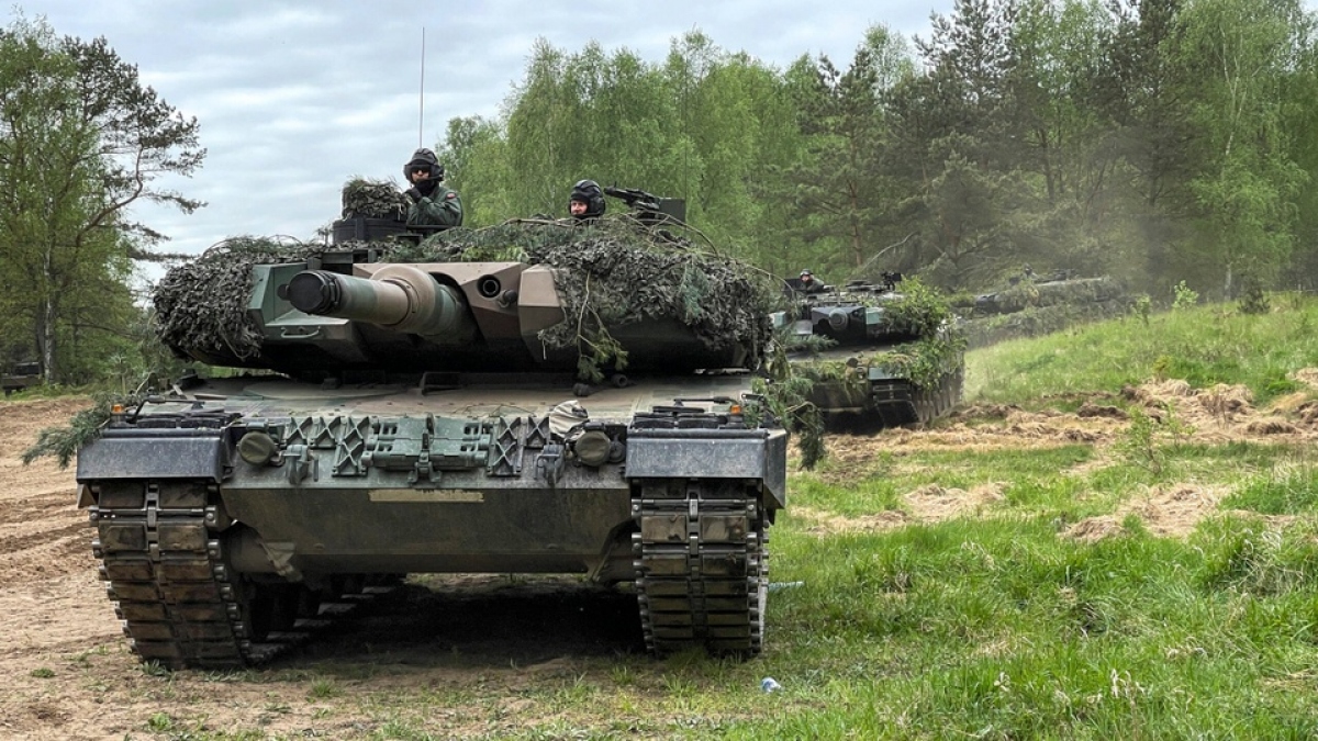 Xe tăng Leopard 2. Ảnh: Breaking Defense