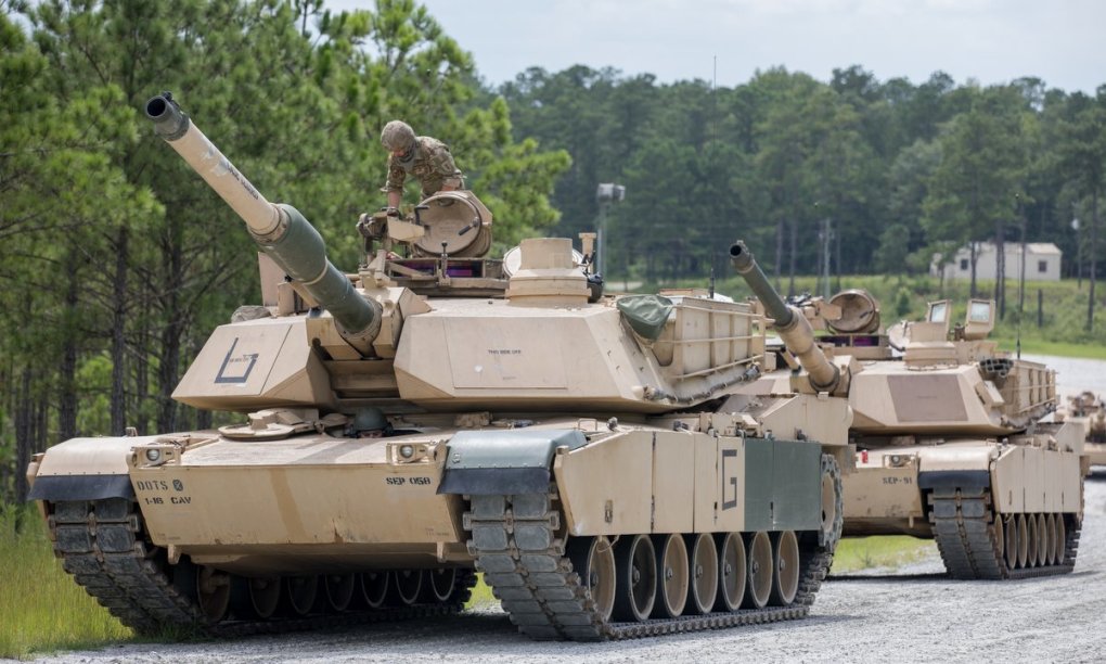 Xe tăng M1A2 Abrams của Mỹ