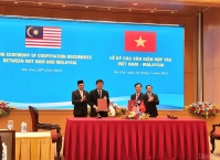 VCCI ký kết biên bản ghi nhớ với Phòng Thương mại Malaysia