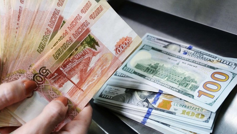 Đồng rúp Nga đang ở mức thấp kỷ lục