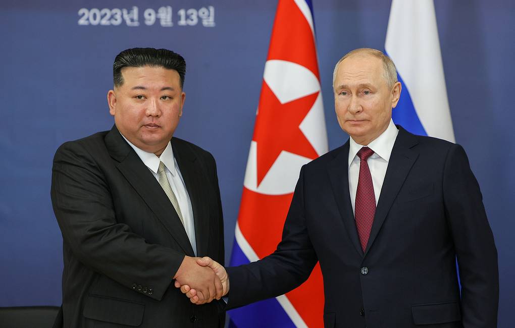 Tổng thống Nga Vladimir Putin và nhà lãnh đạo Triều Tiên Kim Jong-un