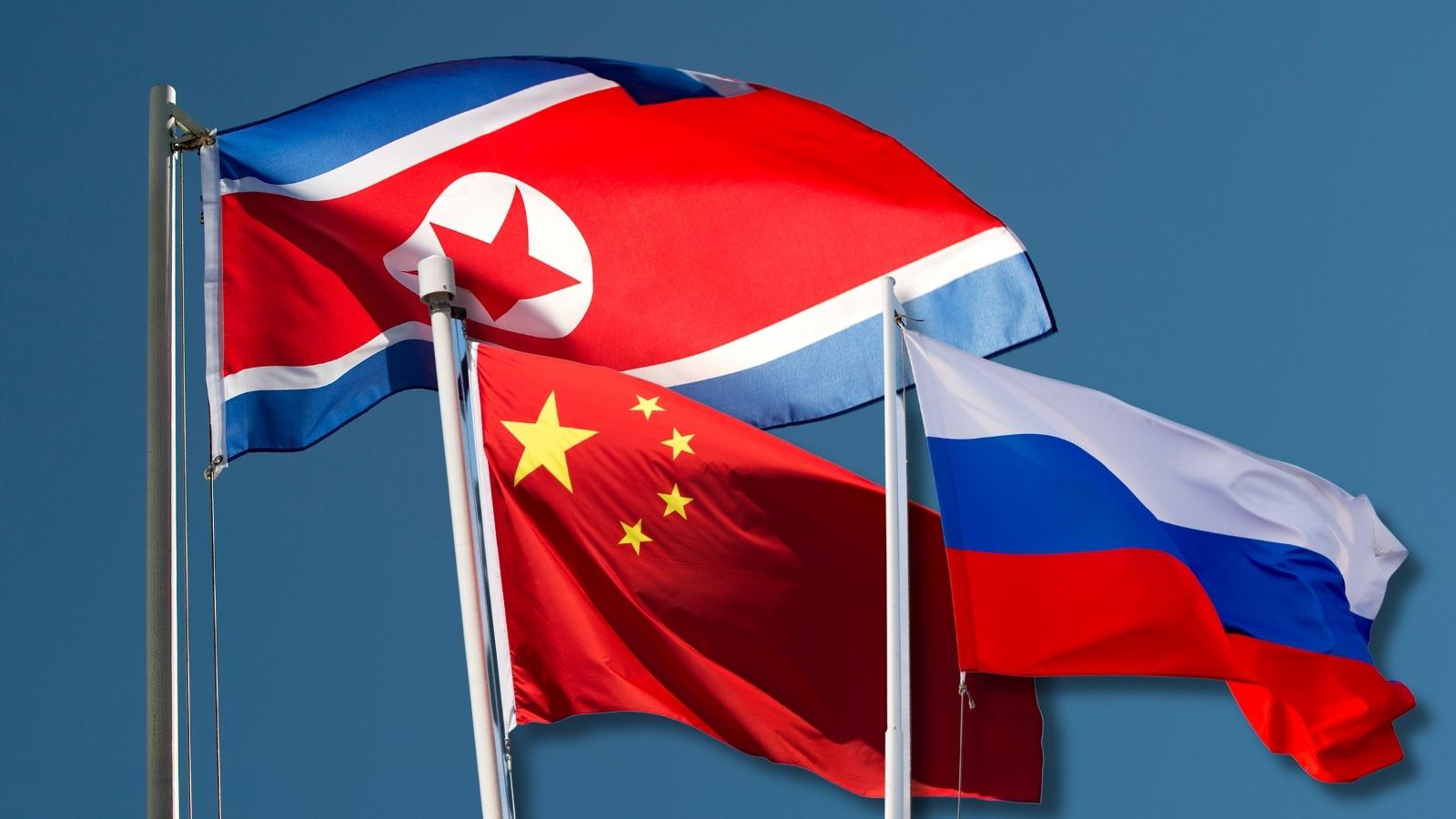 Trung Quốc đang có xu hướng giữ khoảng cách khi Nga và Triều Tiên đang xích lại gần nhau