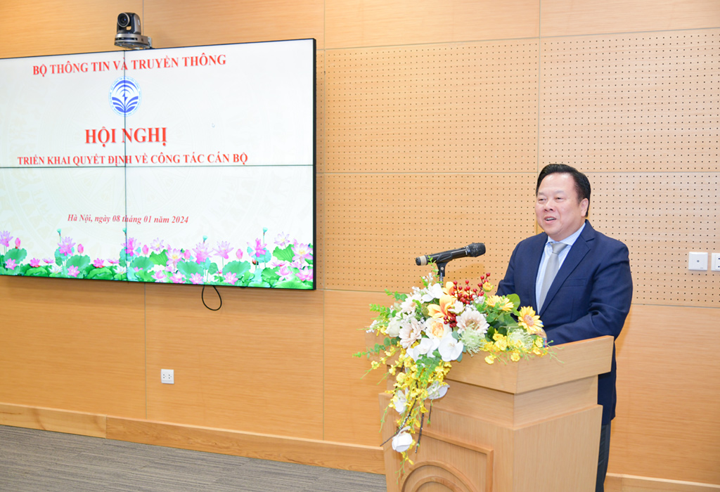Chủ tịch Ủy ban Quản lý vốn nhà nước tại doanh nghiệp Nguyễn Hoàng Anh phát biểu tại hội nghị