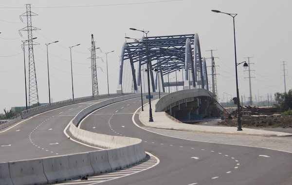 Cầu Phú Hữu, Quận 9, TP HCM được xây dựng theo hình thức PPP.