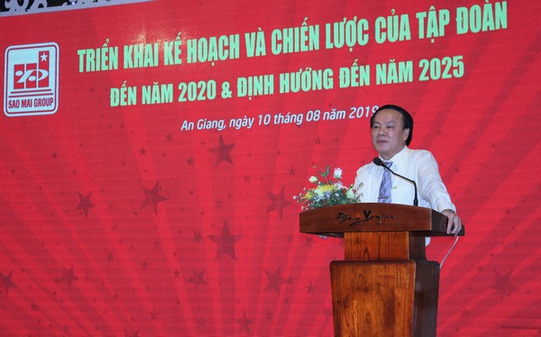 Ông Lê Thanh Thuấn - Tổng Giám đốc Tập đoàn Sao Mai “khẳng định” chiến lược phát triển kinh doanh năm 2019 và những năm tiếp theo là bước đi hoàn toàn chính xác 