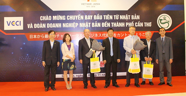 Lễ hội Việt-Nhật 2018, ban tổ chức cũng đã tổ chức được chuyến bay thẳng đầu tiên 