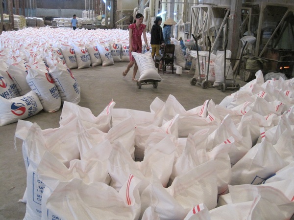ĐBSCL hiện còn hơn 4 triệu tấn gạo trong kho các doanh nghiệp.