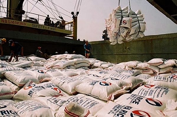 Hải quan mở tờ khai xuất khẩu gạo lúc nửa đêm: VFA đề nghị hội viên góp ý kiến