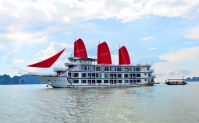 Đề xuất đầu tư du thuyền cao cấp ngủ đêm trên vịnh Lan Hạ