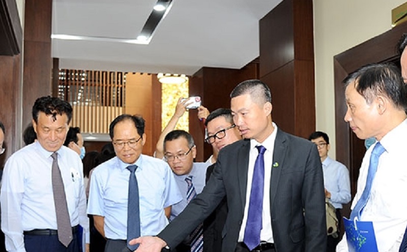 Đoàn công tác Bộ Ngoại giao và Đại sứ quán Hàn Quốc thăm Công ty CP Tập đoàn An Phát Holdings tại Nam Sách