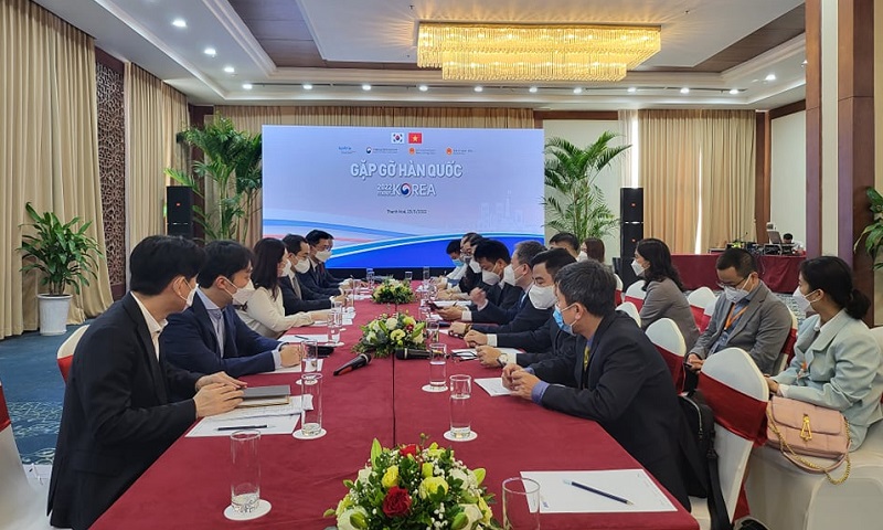 Lãnh đạo UBND tỉnh Quảng Ninh, doanh nghiệp của tỉnh Quảng Ninh làm việc với các đối tác Hàn Quốc tại hội nghị gặp gỡ Hàn Quốc năm 2022