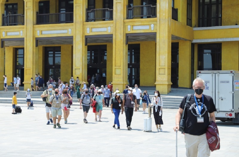 Quảng Ninh cũng là một trong những địa phương đang thu hút mạnh sự quan tâm trở lại của khách du lịch Quốc tế