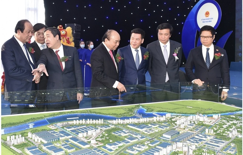 Chủ tịch nước Nguyễn Xuân Phúc tại lễ khởi động xây dựng Khu công nghiệp Liên Hà Tháip/nằm trong Khu kinh tế mũi nhọn của tỉnh Thái Bình