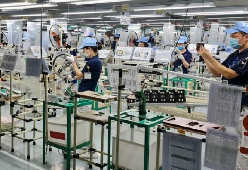 Công nhân làm việc tại công ty Toyoda Gosei (Nhật Bản) tại Khu công nghiệp Tiền Hải