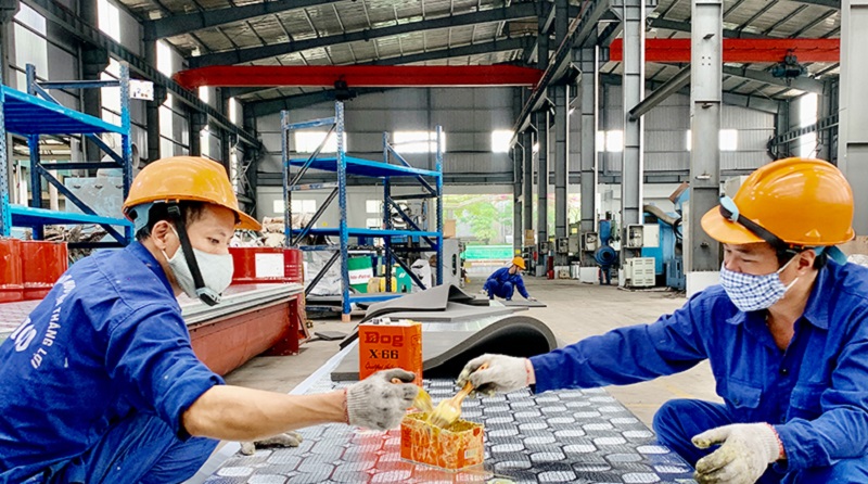 Sản xuất sản phẩm cơ khí tại Công ty TNHH Thắng Lợi (ảnh báo Nam Định)