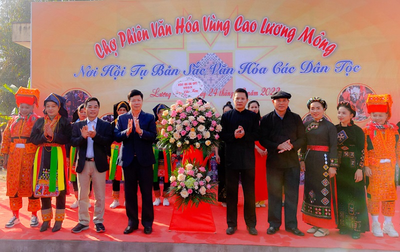 Xã Lương Mông, huyện Ba Chẽ tổ chức chợ phiên văn hóa vùng cao gắn với phát triển du lịch cộng đồng (ảnh báo Quảng Ninh)