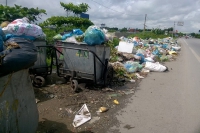 Thủy Nguyên, Hải Phòng: Thiếu kinh phí vận chuyển, rác “ngập” đường