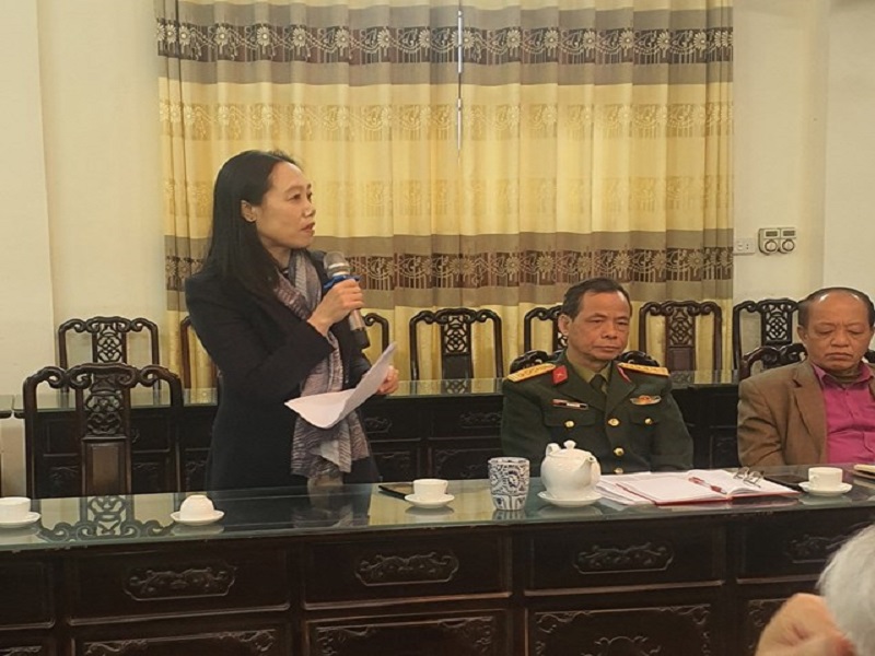 Phó Chủ tịch Hội liên hiệp Phụ nữ tỉnh Nam Định phát biểu góp ý (ảnh: Duy Hưng)
