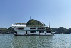 Du thuyền vịnh Lan Hạ: Xu hướng du lịch mới