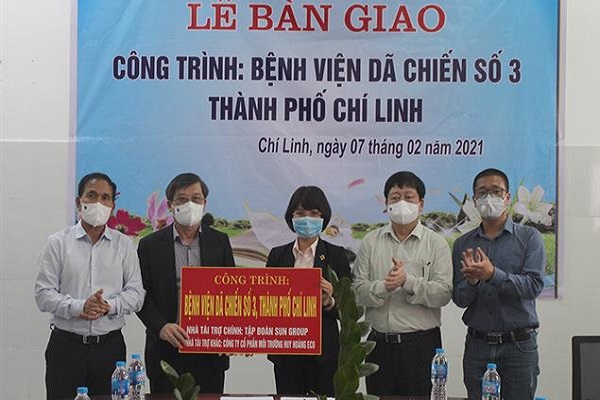 Chiều 7/2, Tập đoàn Sun Group chính thức bàn giao tới UBND tỉnh Hải Dương bệnh viện dã chiến số 3, sau 7 ngày gấp rút thi công. 