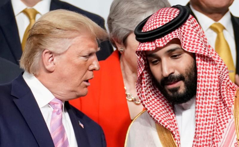 Tổng thống Mỹ Donald Trump và Thái tử Mohammed bin Salman của Ả-Rập Xê-Út. Ảnh REUTERS.