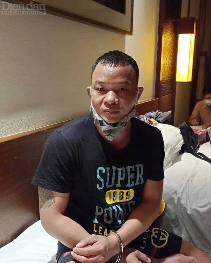 Đối tượng Gao Liang Gu khi bị bắt tại khách sạn.