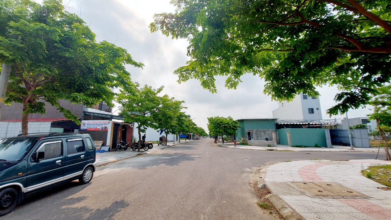 Thị trường bất động sản Đà Nẵng đang chứng kiến nhiều cuộc “di cư” lớn nhằm tìm cơ hội mới.