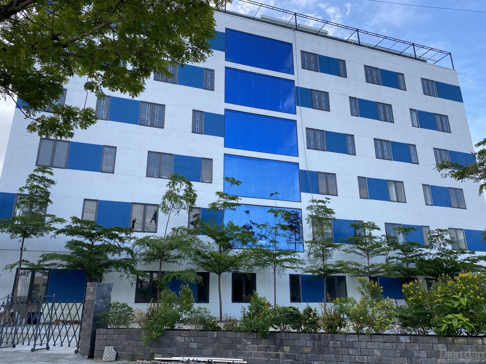 Dự án bệnh viện Hòa Hảo tại số 02 Nguyễn Hữu Thọ là đất quốc phòng vẫn đang thuộc thẩm quyền quản lý của Quân khu 5.