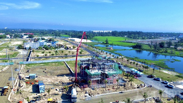 Sau dịch Covid-19, nhiều dự án tại Thị xã Điện Bản, Quảng Nam đồng loạt khởi động hoàn thiện hạ tầng và các tiện ích liên quan.