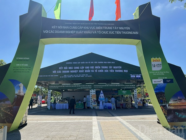 Hơn 300 nhà cung cấp đến từ các tỉnh miền Trung – Tây Nguyên tham gia kết nối gia thương tại TP Đà Nẵng.