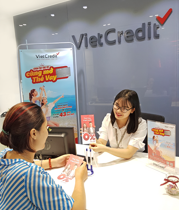 Thẻ Vay VietCredit là một trong những giải pháp hỗ trợ tài chính tối ưu được khách hàng đánh giá cao trên thị trường.