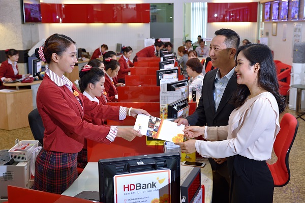 HDBank triển khai chương trình ưu đãi “Gửi tiết kiệm xanh cùng HDBank Tỷ Phú” 