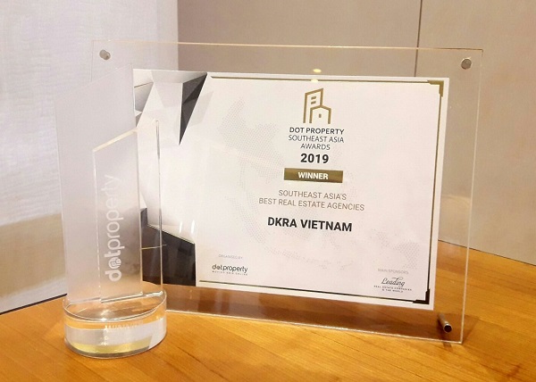 Danh hiệu “Nhà phân phối Bất động sản tốt nhất Đông Nam Á” (Southeast Asia’s Best Real Estate Agencies 2019) là cột mốc đầy ý nghĩa, ghi dấu ấn DKRA Vietnam trên thị trường quốc tế