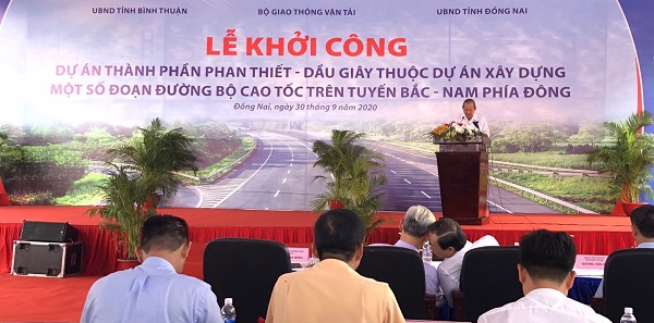Phó Thủ tướng Trương Hòa Bình phát biểu tại lễ khởi công dự án