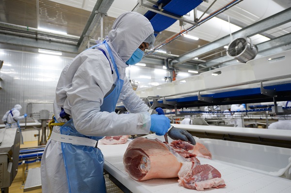 Ảnh 3: Tổ hợp chế biến thịt MEATDeli Sài Gòn với tổng vốn đầu tư 1.800 tỷ đồng, công suất thiết kế 1,4 triệu con heo/năm