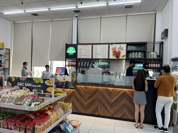 Phúc Long là thương hiệu chuỗi quán cà phê và trà quen thuộc của giới trẻ, hiện có 82 cửa hàng trên toàn quốc